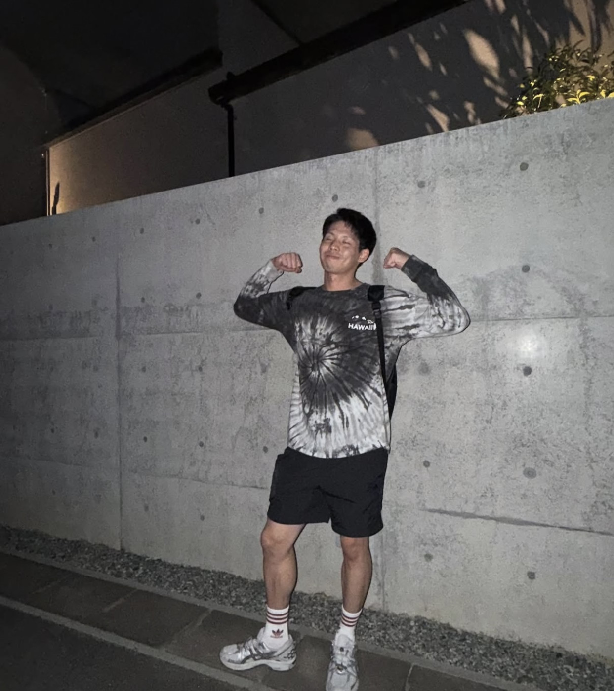 高橋良選手ハワイロンT【みんなが着るとブカブカ】プレゼント企画2枚目の画像