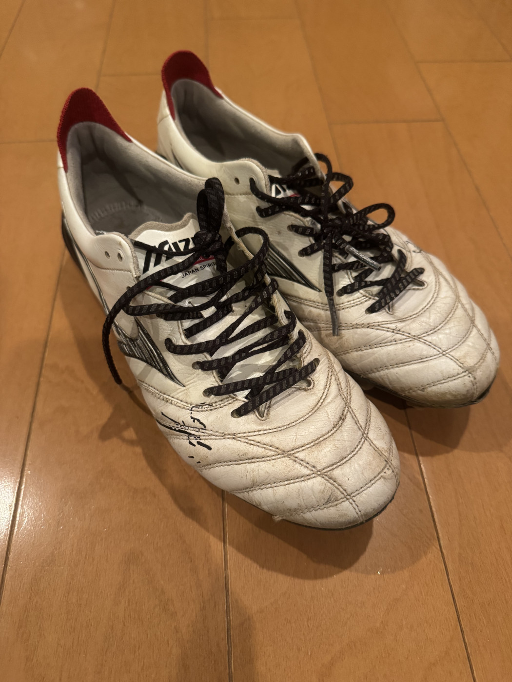 芦部晃生選手実使用スパイクプレゼント企画2枚目の画像