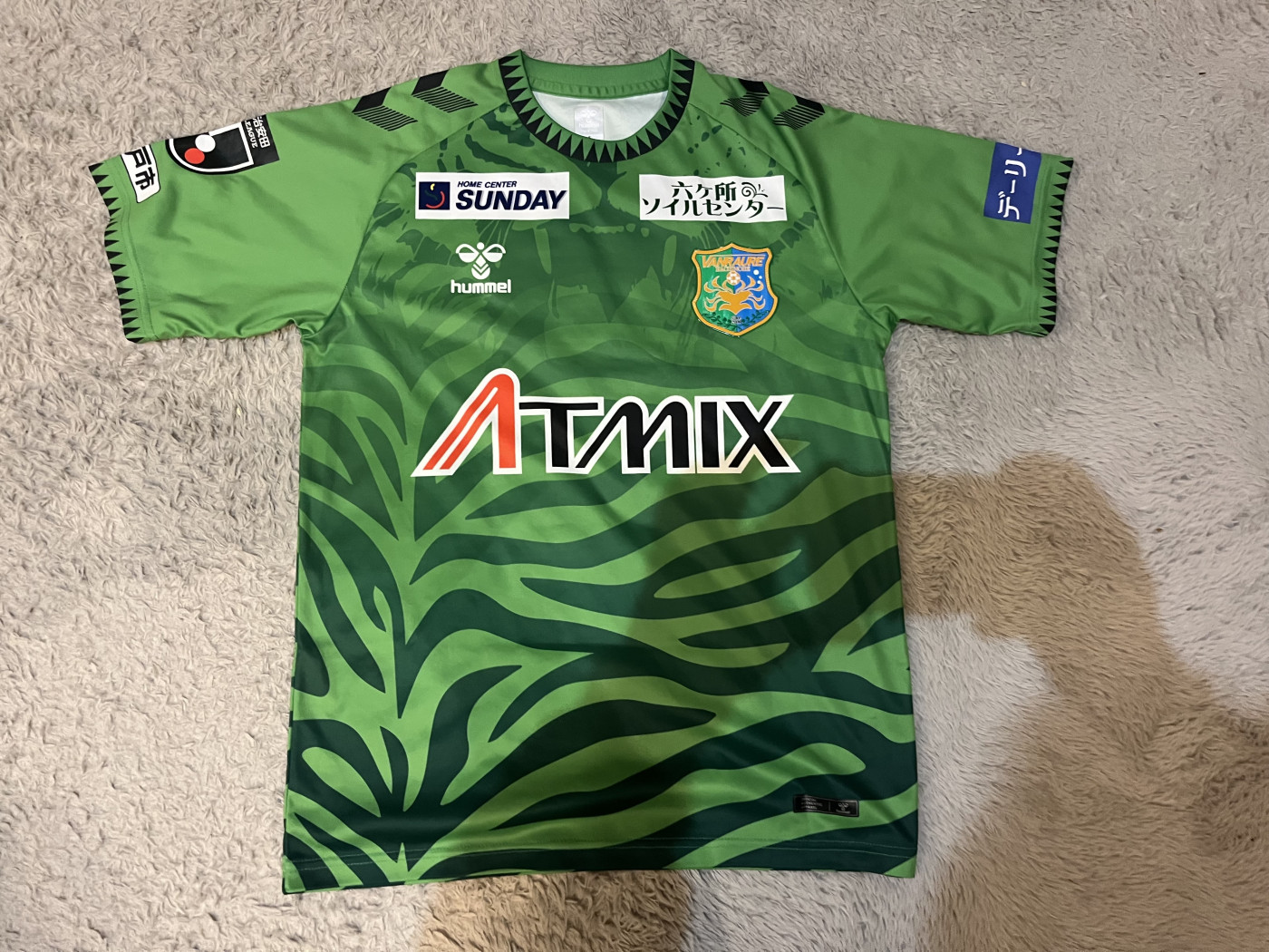 脇坂崚平選手ヴァンラーレ八戸1stユニフォーム Y.S.C.C.2nd