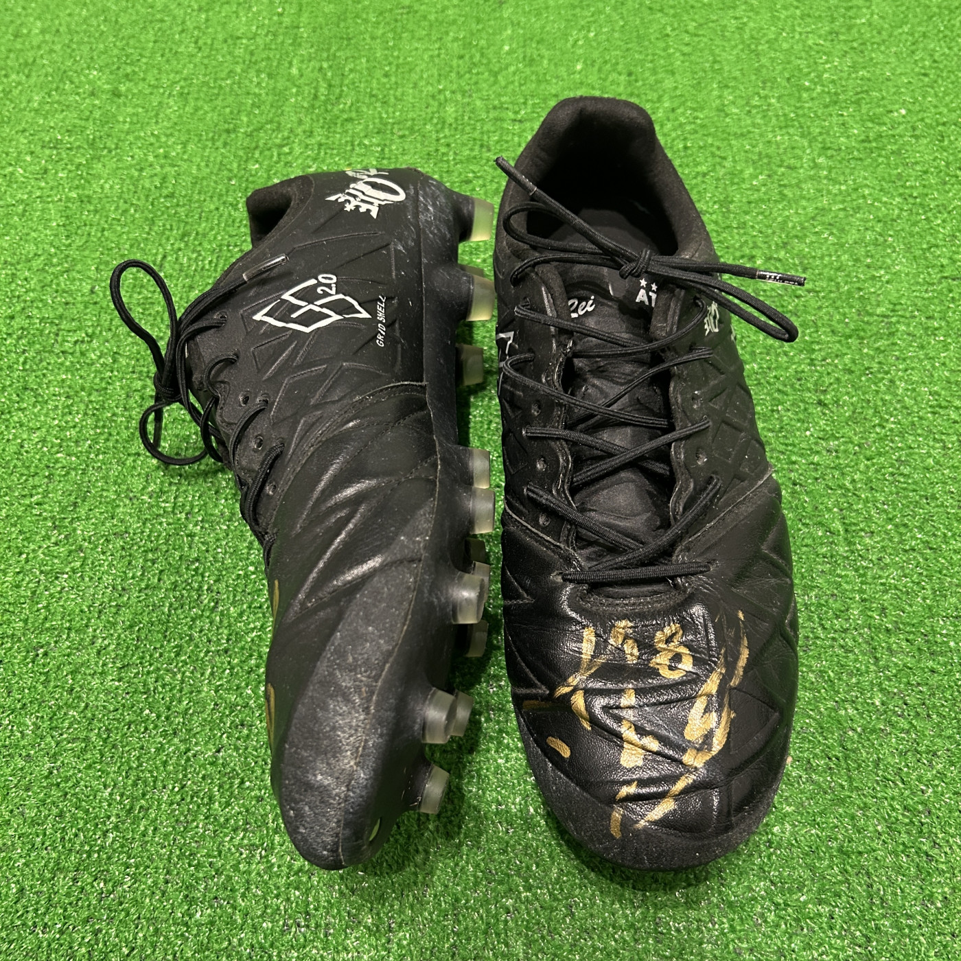 大山啓輔選手サイン入りスパイクプレゼント企画3枚目の画像