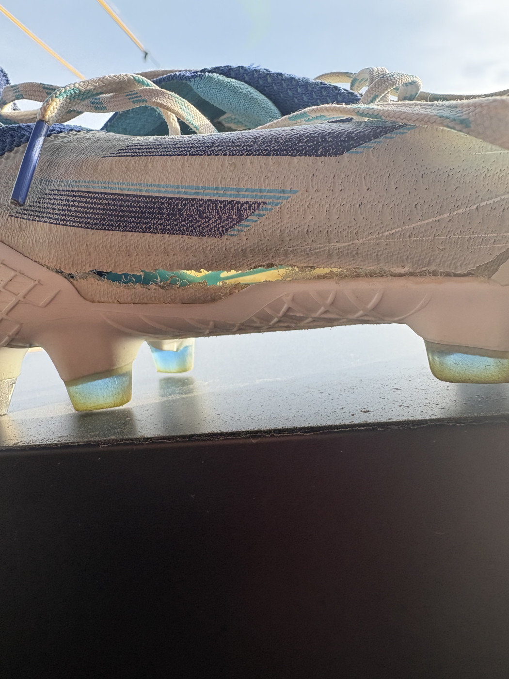 阿野真拓選手サッカースパイクプレゼント企画2枚目の画像