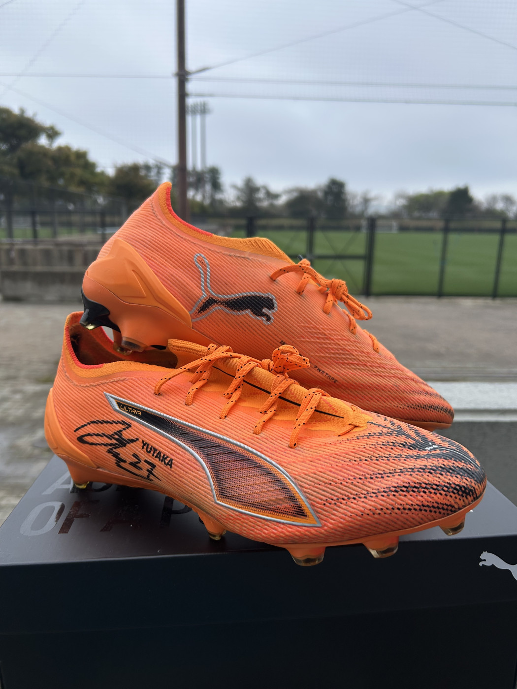 道脇豊選手サイン入りスパイクプレゼント企画2枚目の画像